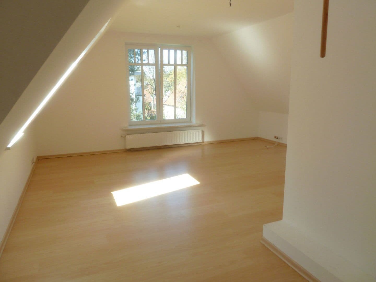 Prenájom domu 151 m², pozemek 350 m², Hamburg, Hamburg Prenájom domu 151 m², pozemek 350 m², Hamburg, Hamburg