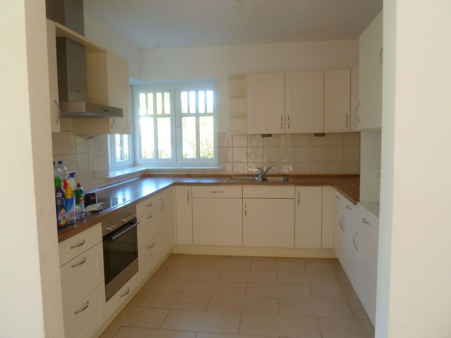 Prenájom domu 151 m², pozemek 350 m², Hamburg, Hamburg Prenájom domu 151 m², pozemek 350 m², Hamburg, Hamburg