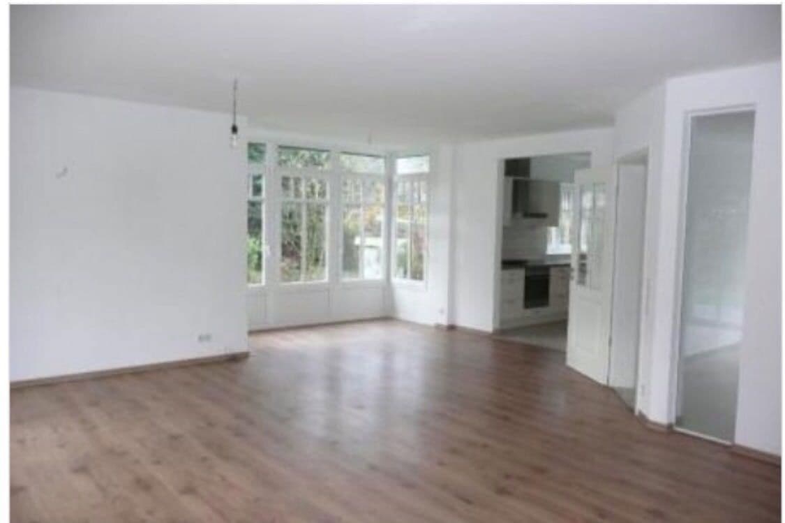 Prenájom domu 151 m², pozemek 350 m², Hamburg, Hamburg Prenájom domu 151 m², pozemek 350 m², Hamburg, Hamburg