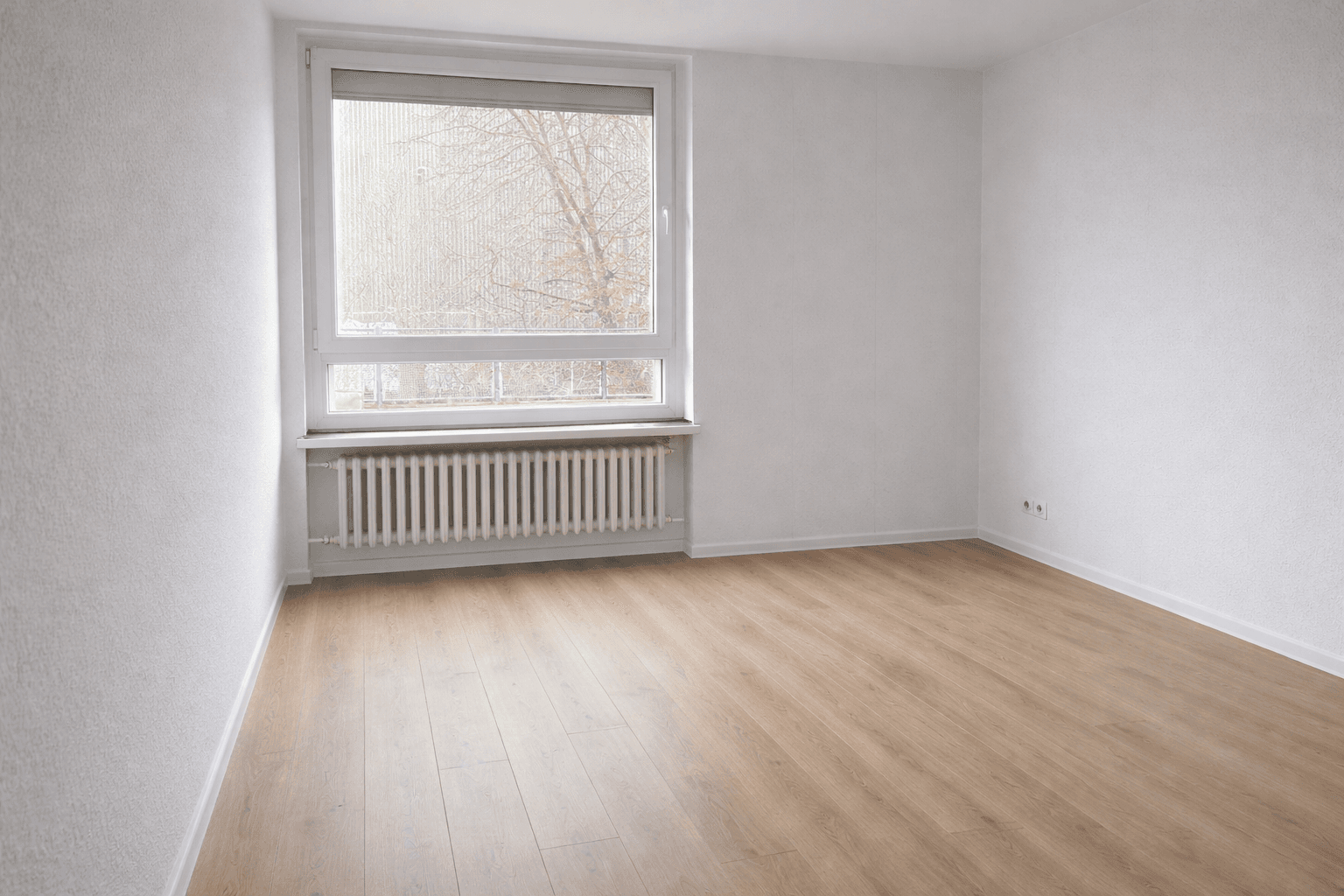 Prenájom bytu 3-izbový 64 m², Brühl, Severné Porýnie - Westfálsko Prenájom bytu 3-izbový 64 m², Brühl, Severné Porýnie - Westfálsko