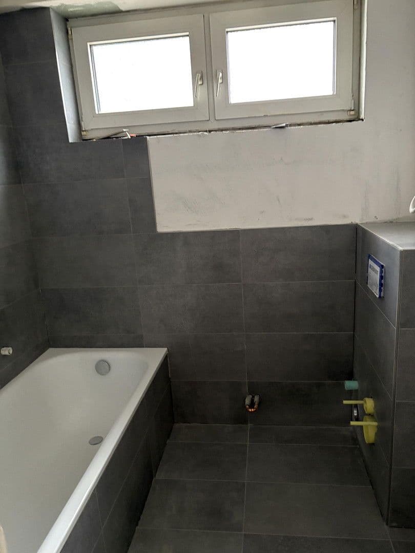 Prenájom bytu 3-izbový 64 m², Brühl, Severné Porýnie - Westfálsko Prenájom bytu 3-izbový 64 m², Brühl, Severné Porýnie - Westfálsko