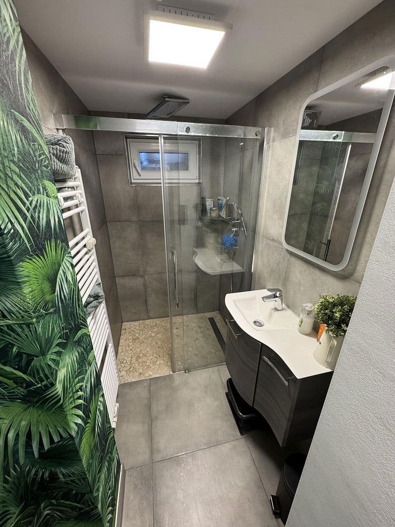 Predaj bytu 4-izbový 98 m², Essen, Severné Porýnie - Westfálsko Predaj bytu 4-izbový 98 m², Essen, Severné Porýnie - Westfálsko