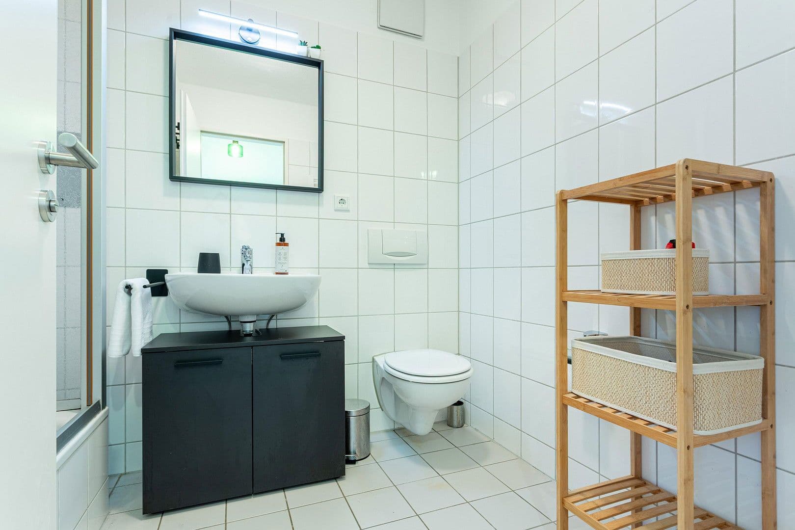 Predaj bytu 1-izbový 36 m², Carl-Leverkus-Str. 31, Leverkusen, Severné Porýnie - Westfálsko Predaj bytu 1-izbový 36 m², Carl-Leverkus-Str. 31, Leverkusen, Severné Porýnie - Westfálsko