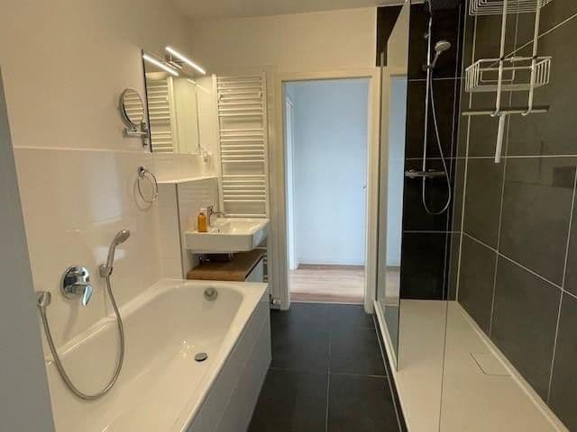 Prenájom bytu 3-izbový 93 m², Achim, Dolné Sasko Prenájom bytu 3-izbový 93 m², Achim, Dolné Sasko