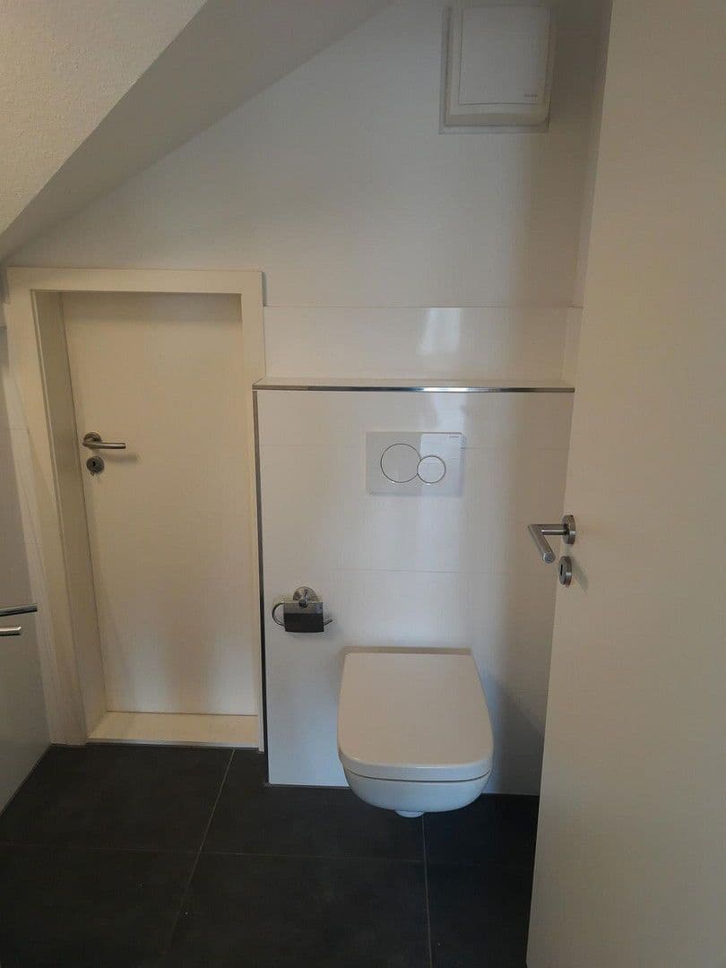 Prenájom bytu 3-izbový 93 m², Achim, Dolné Sasko Prenájom bytu 3-izbový 93 m², Achim, Dolné Sasko