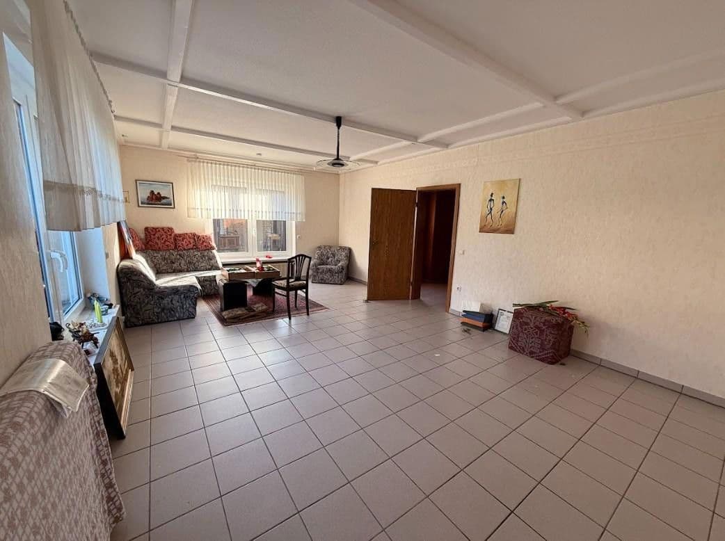 Predaj domu 152 m², pozemek 889 m², Niersenbruchstraße 94, Kamp-Lintfort, Severné Porýnie - Westfálsko Predaj domu 152 m², pozemek 889 m², Niersenbruchstraße 94, Kamp-Lintfort, Severné Porýnie - Westfálsko