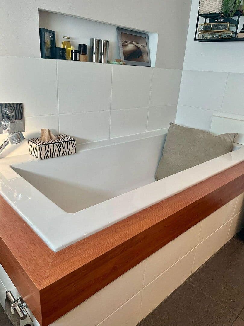 Prenájom bytu 4-izbový 120 m², Am Mariensteig 20a, Schwabach, Bavorsko Prenájom bytu 4-izbový 120 m², Am Mariensteig 20a, Schwabach, Bavorsko