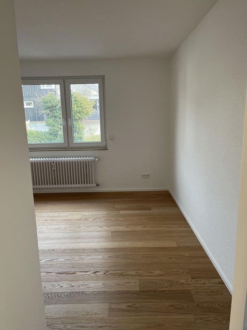 Prenájom bytu 3-izbový 89 m², Im Schafhof 15, Ostfildern, Bádensko-Wurttembersko Prenájom bytu 3-izbový 89 m², Im Schafhof 15, Ostfildern, Bádensko-Wurttembersko