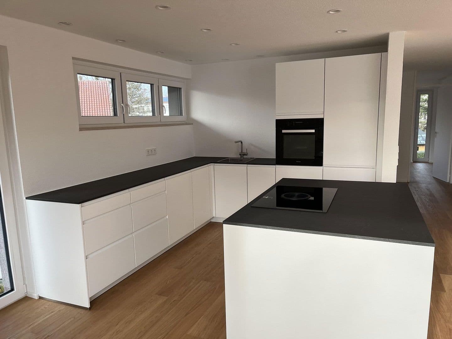 Prenájom bytu 3-izbový 89 m², Im Schafhof 15, Ostfildern, Bádensko-Wurttembersko Prenájom bytu 3-izbový 89 m², Im Schafhof 15, Ostfildern, Bádensko-Wurttembersko