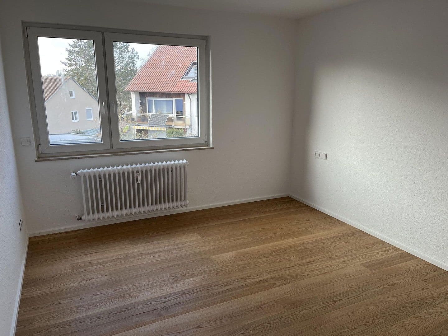 Prenájom bytu 3-izbový 89 m², Im Schafhof 15, Ostfildern, Bádensko-Wurttembersko Prenájom bytu 3-izbový 89 m², Im Schafhof 15, Ostfildern, Bádensko-Wurttembersko
