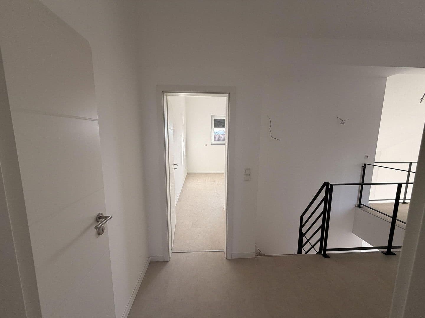 Prenájom bytu 4-izbový 144 m², Neuhofer Straße 45, Mannheim, Bádensko-Wurttembersko Prenájom bytu 4-izbový 144 m², Neuhofer Straße 45, Mannheim, Bádensko-Wurttembersko