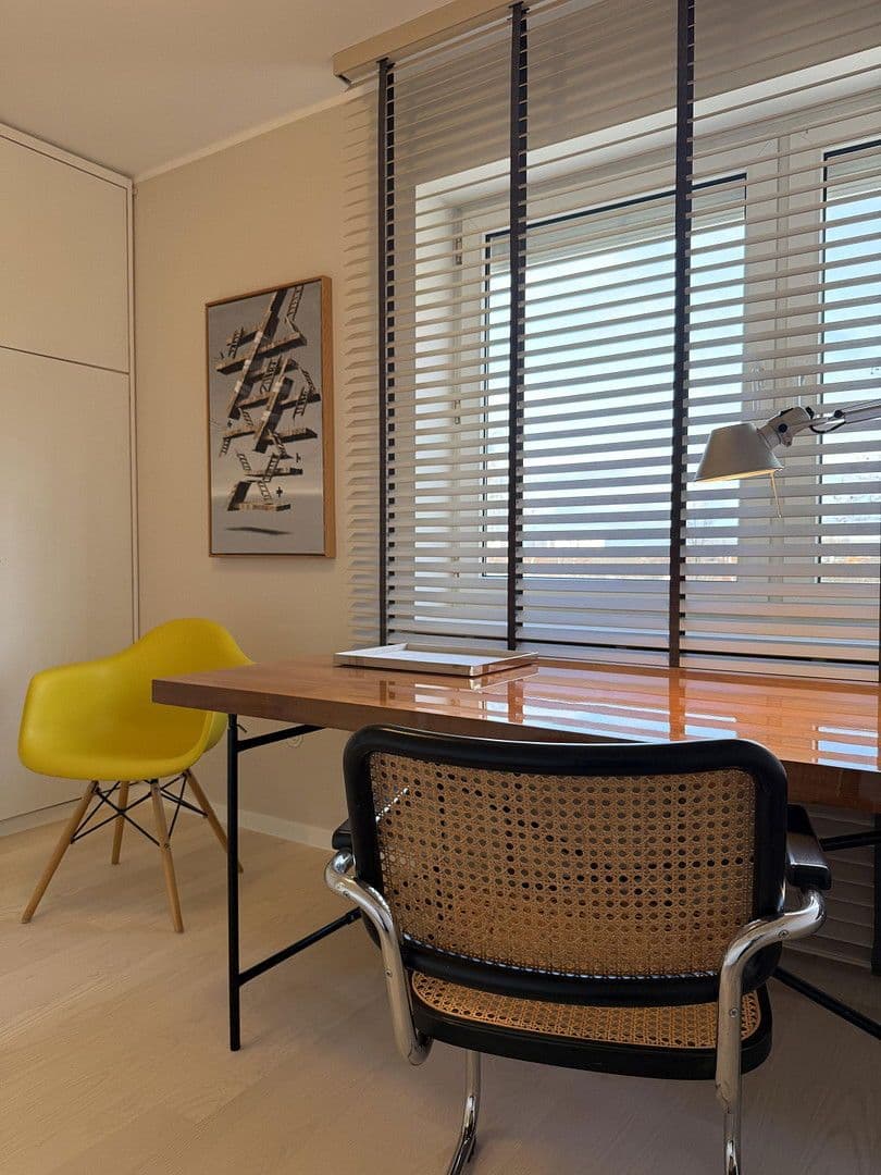 Prenájom bytu 3-izbový 70 m², Düsseldorfer str 45, Köln, Severné Porýnie - Westfálsko Prenájom bytu 3-izbový 70 m², Düsseldorfer str 45, Köln, Severné Porýnie - Westfálsko