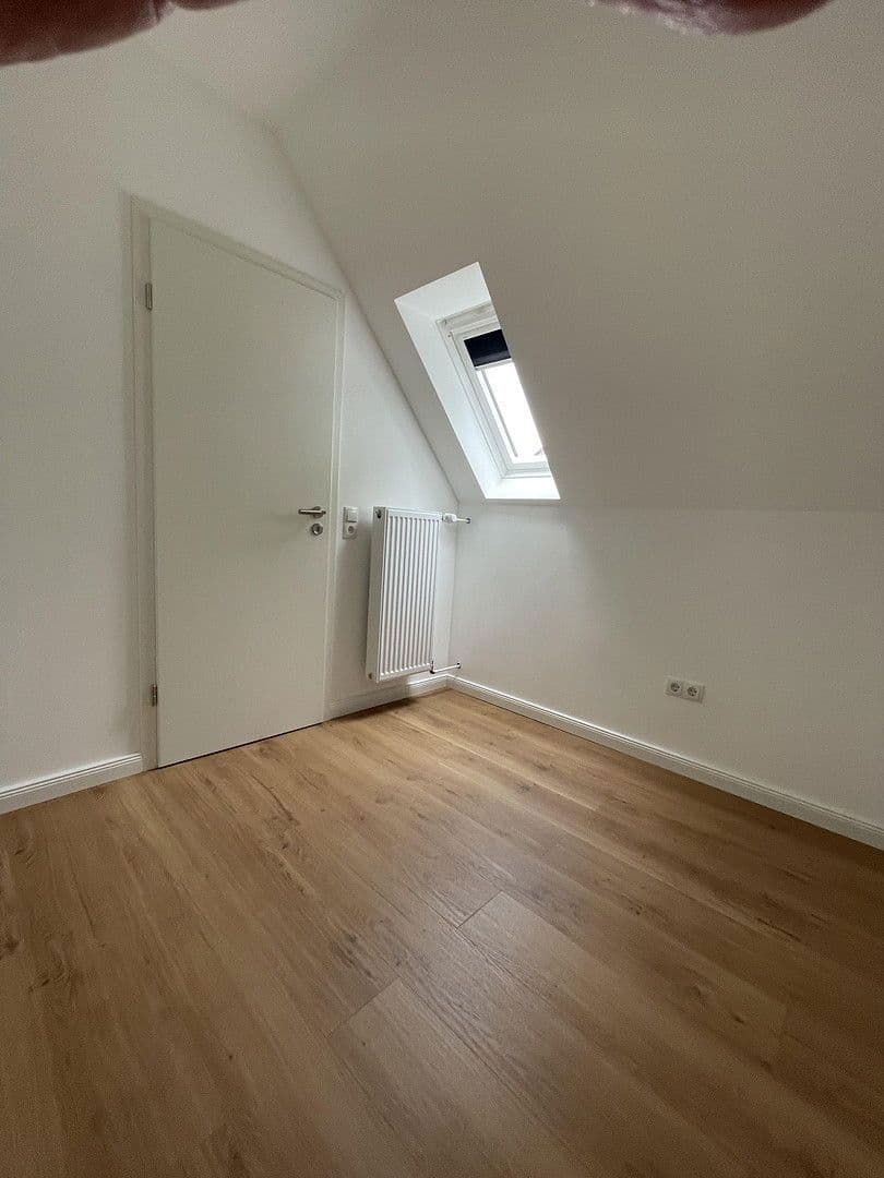 Predaj domu 110 m², pozemek 532 m², Bremen, Brémy Predaj domu 110 m², pozemek 532 m², Bremen, Brémy