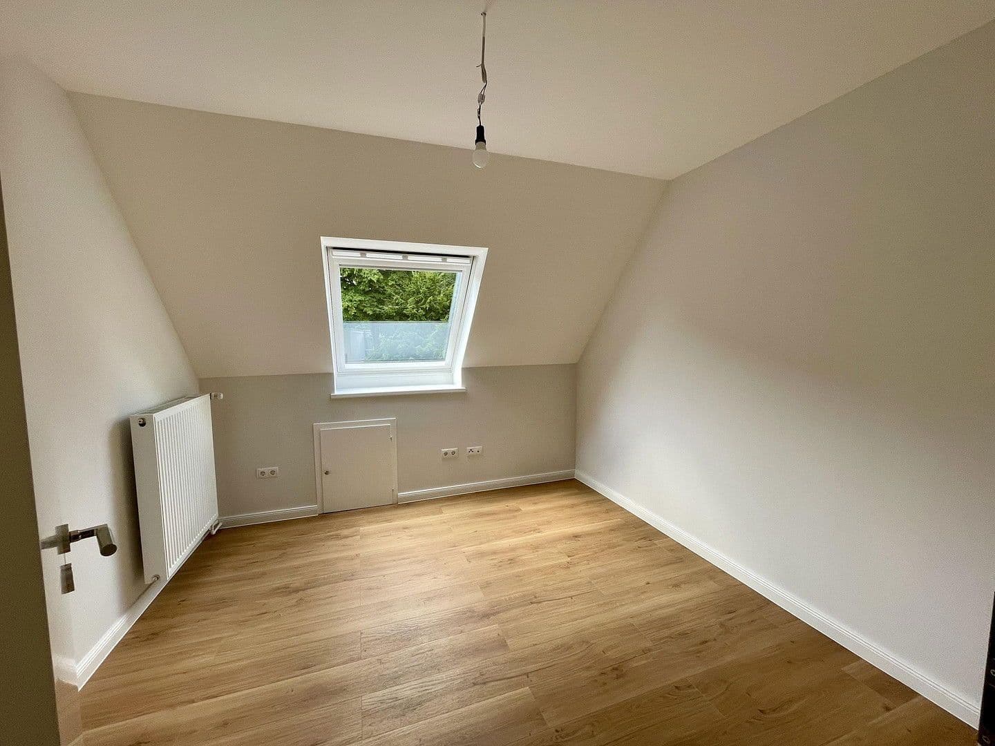 Predaj domu 110 m², pozemek 532 m², Bremen, Brémy Predaj domu 110 m², pozemek 532 m², Bremen, Brémy