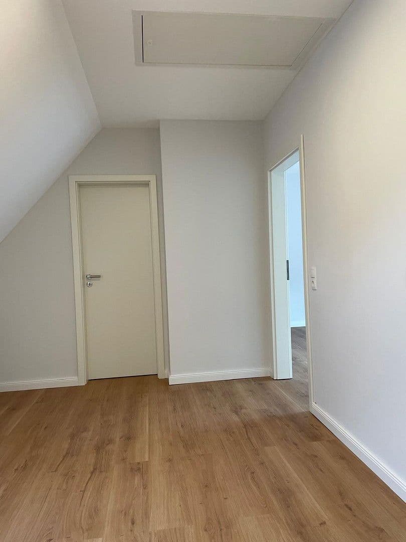 Predaj domu 110 m², pozemek 532 m², Bremen, Brémy Predaj domu 110 m², pozemek 532 m², Bremen, Brémy