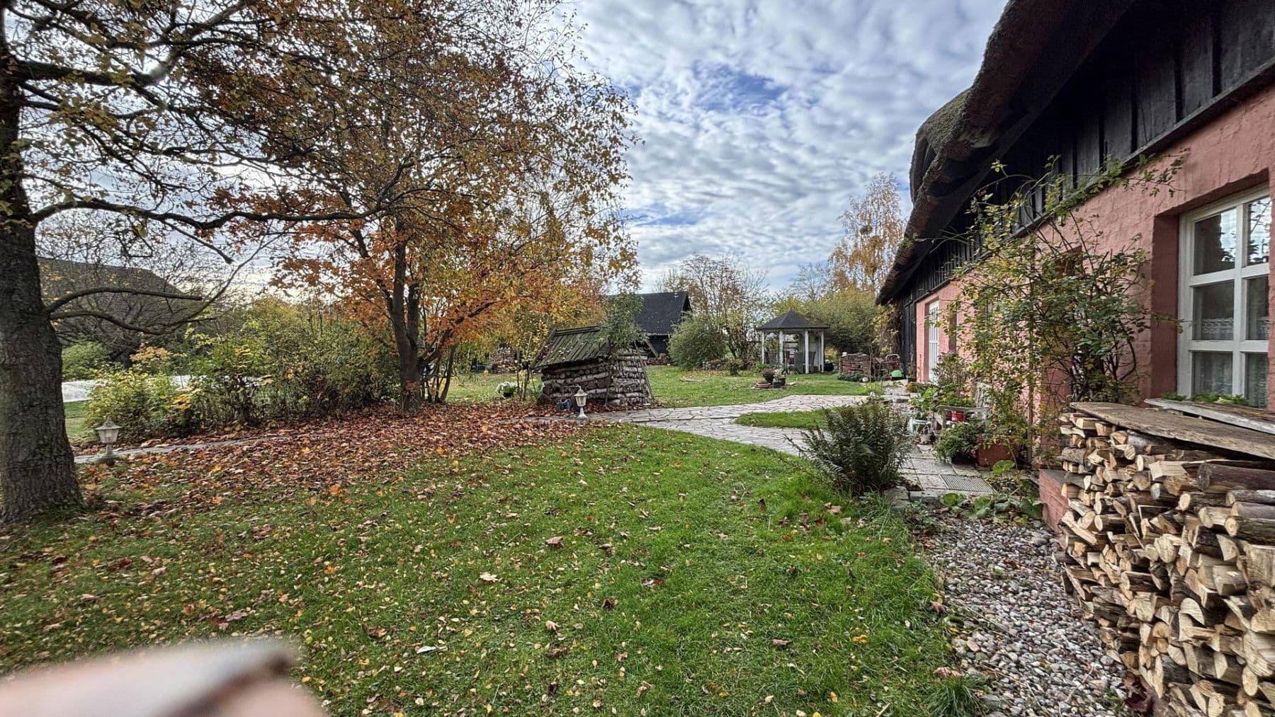 Predaj domu 500 m², pozemek 3.900 m², Penzlin, Meklenbursko-Predpomoransko Predaj domu 500 m², pozemek 3.900 m², Penzlin, Meklenbursko-Predpomoransko