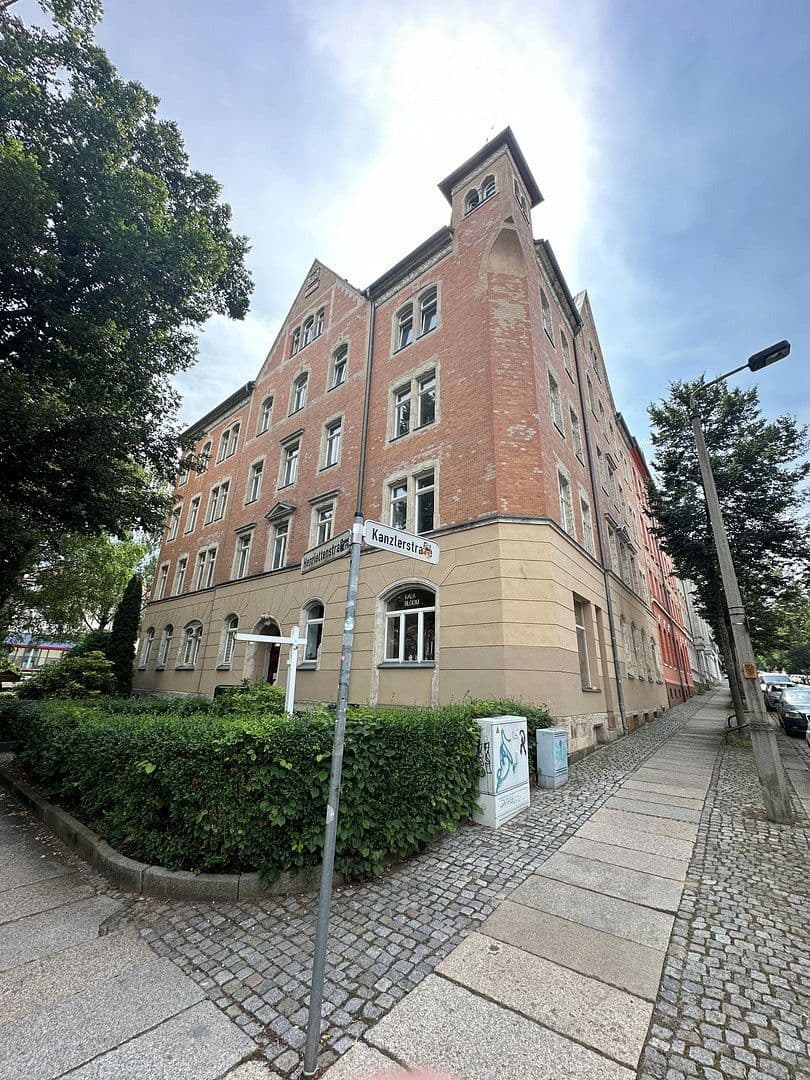 Prenájom bytu 2-izbový 53 m², Henriettenstr 23, Chemnitz, Sasko Prenájom bytu 2-izbový 53 m², Henriettenstr 23, Chemnitz, Sasko