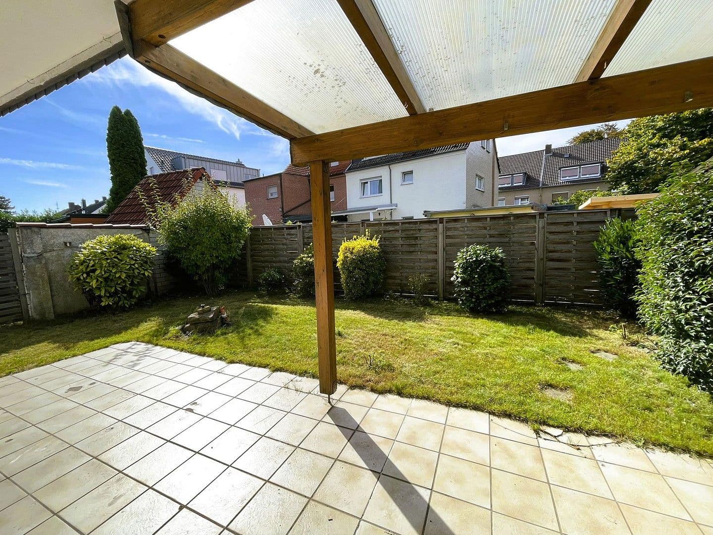 Predaj domu 136 m², pozemek 310 m², Hilden, Severné Porýnie - Westfálsko Predaj domu 136 m², pozemek 310 m², Hilden, Severné Porýnie - Westfálsko