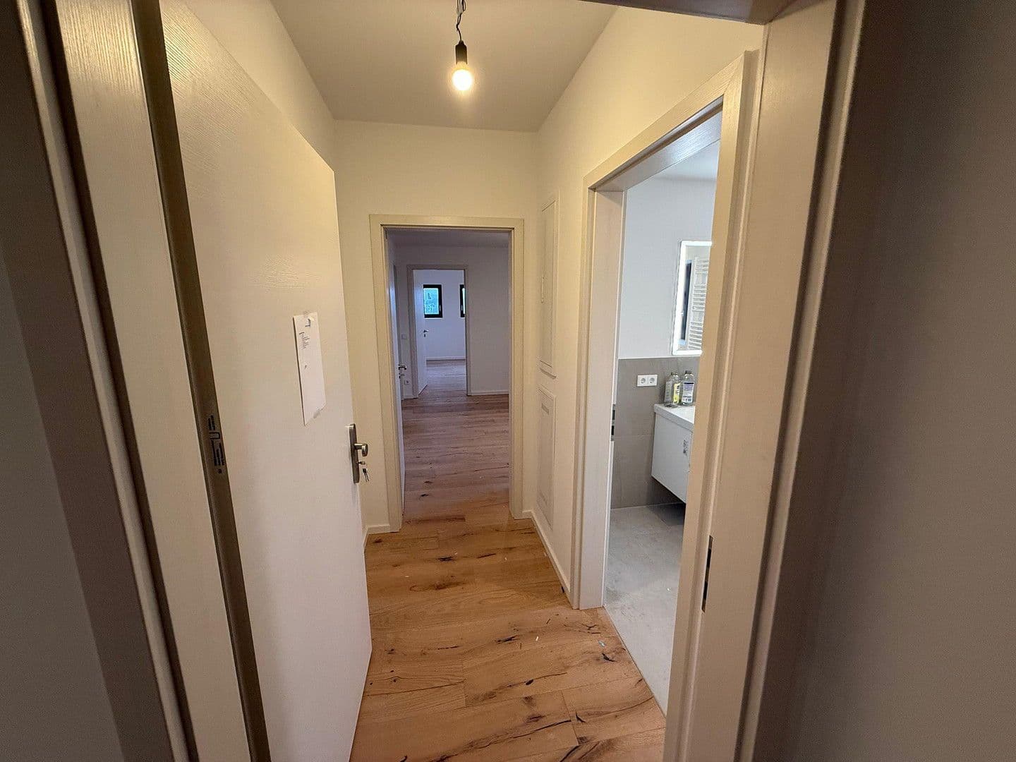 Prenájom bytu 3-izbový 110 m², Mühlenstr. 11, Rochau, Sasko-Anhaltsko Prenájom bytu 3-izbový 110 m², Mühlenstr. 11, Rochau, Sasko-Anhaltsko