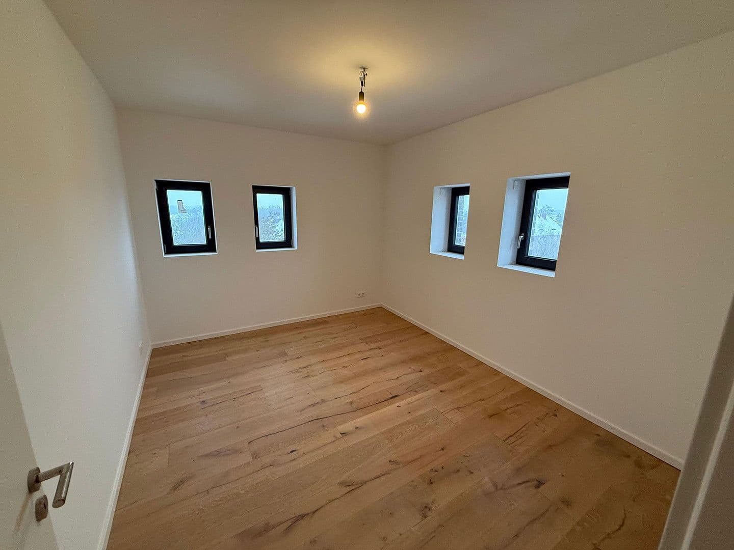 Prenájom bytu 3-izbový 110 m², Mühlenstr. 11, Rochau, Sasko-Anhaltsko Prenájom bytu 3-izbový 110 m², Mühlenstr. 11, Rochau, Sasko-Anhaltsko