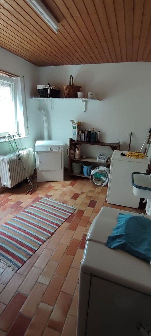 Predaj domu 185 m², pozemek 708 m², Sinsheim, Bádensko-Wurttembersko Predaj domu 185 m², pozemek 708 m², Sinsheim, Bádensko-Wurttembersko