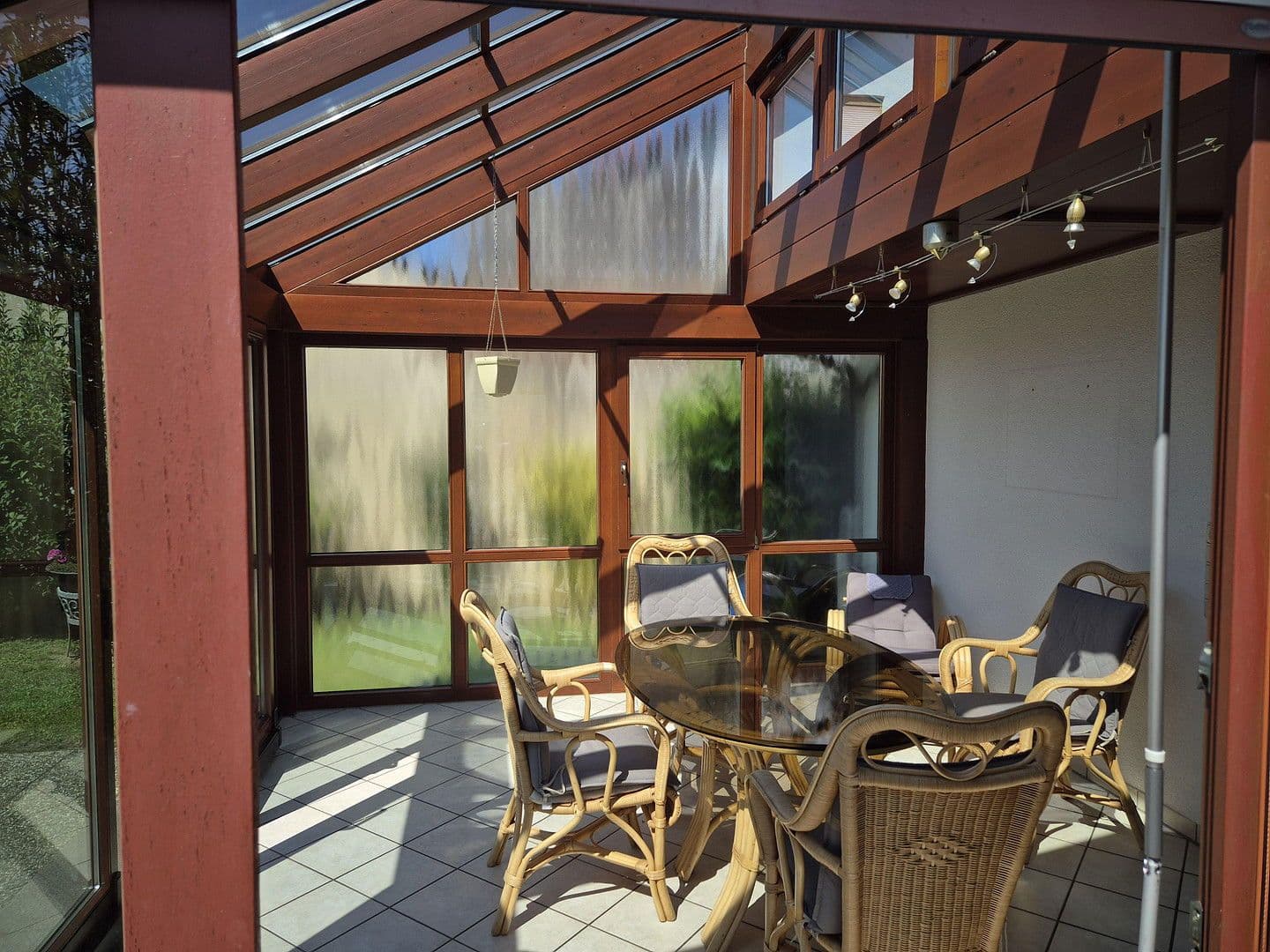 Predaj domu 185 m², pozemek 708 m², Sinsheim, Bádensko-Wurttembersko Predaj domu 185 m², pozemek 708 m², Sinsheim, Bádensko-Wurttembersko