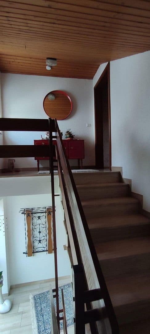 Predaj domu 185 m², pozemek 708 m², Sinsheim, Bádensko-Wurttembersko Predaj domu 185 m², pozemek 708 m², Sinsheim, Bádensko-Wurttembersko