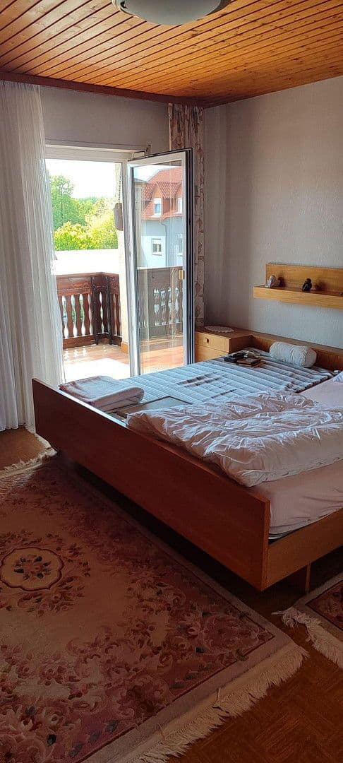 Predaj domu 185 m², pozemek 708 m², Sinsheim, Bádensko-Wurttembersko Predaj domu 185 m², pozemek 708 m², Sinsheim, Bádensko-Wurttembersko