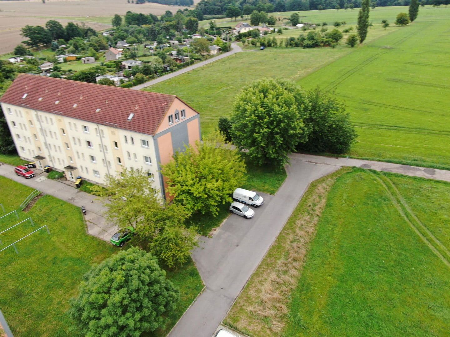 Predaj domu 910 m², Gartenstr 7-8, Königshain-Wiederau, Sasko Predaj domu 910 m², Gartenstr 7-8, Königshain-Wiederau, Sasko