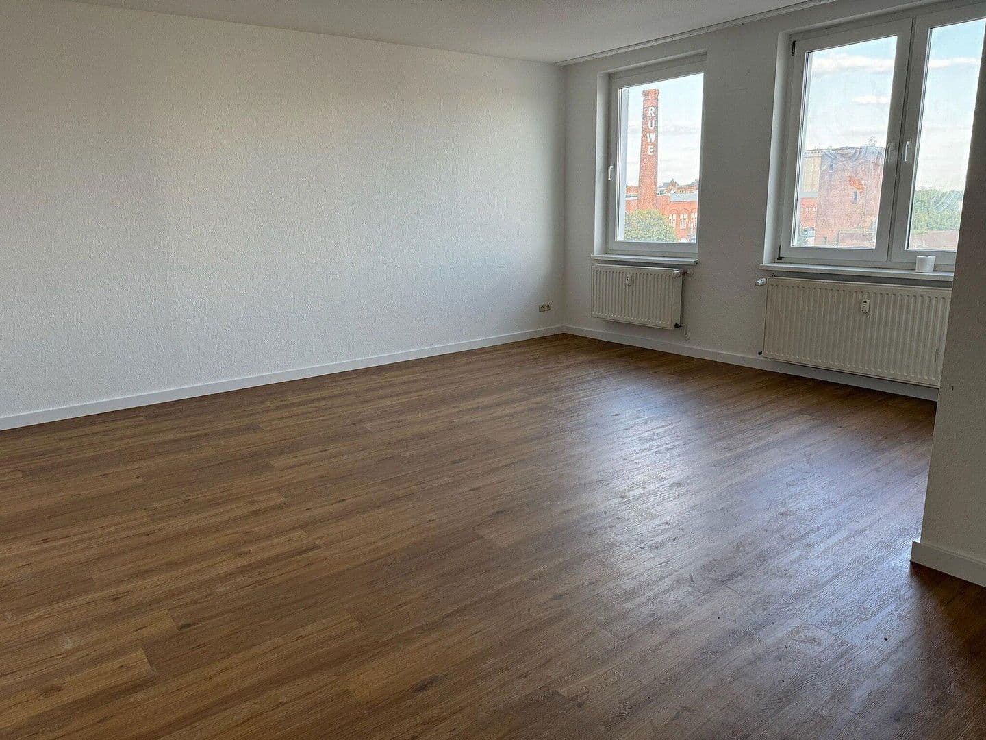 Prenájom bytu 3-izbový 94 m², Rogätzer Str. 62, Magdeburg, Sasko-Anhaltsko Prenájom bytu 3-izbový 94 m², Rogätzer Str. 62, Magdeburg, Sasko-Anhaltsko