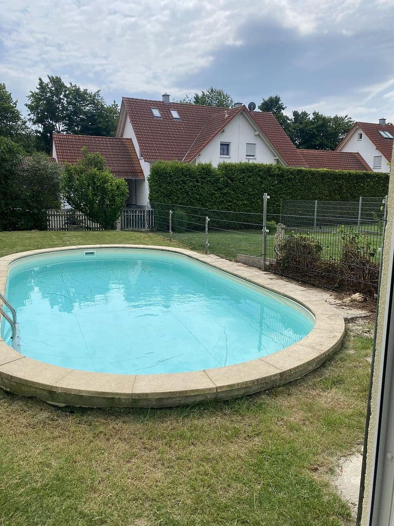 Prenájom domu 170 m², pozemek 409 m², Saiblingstr.6, Eching, Bavorsko Prenájom domu 170 m², pozemek 409 m², Saiblingstr.6, Eching, Bavorsko