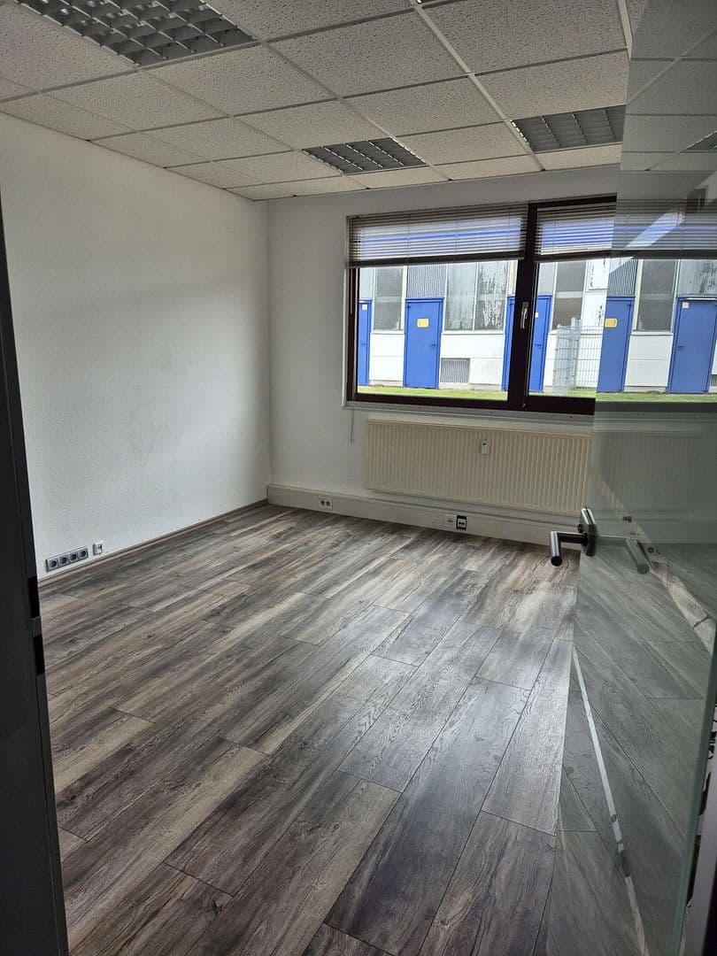 Prenájom kancelárie 124 m², Rudolf-Diesel-Str. 11, Kaltenkirchen, Šlezvicko-Holštajnsko Prenájom kancelárie 124 m², Rudolf-Diesel-Str. 11, Kaltenkirchen, Šlezvicko-Holštajnsko