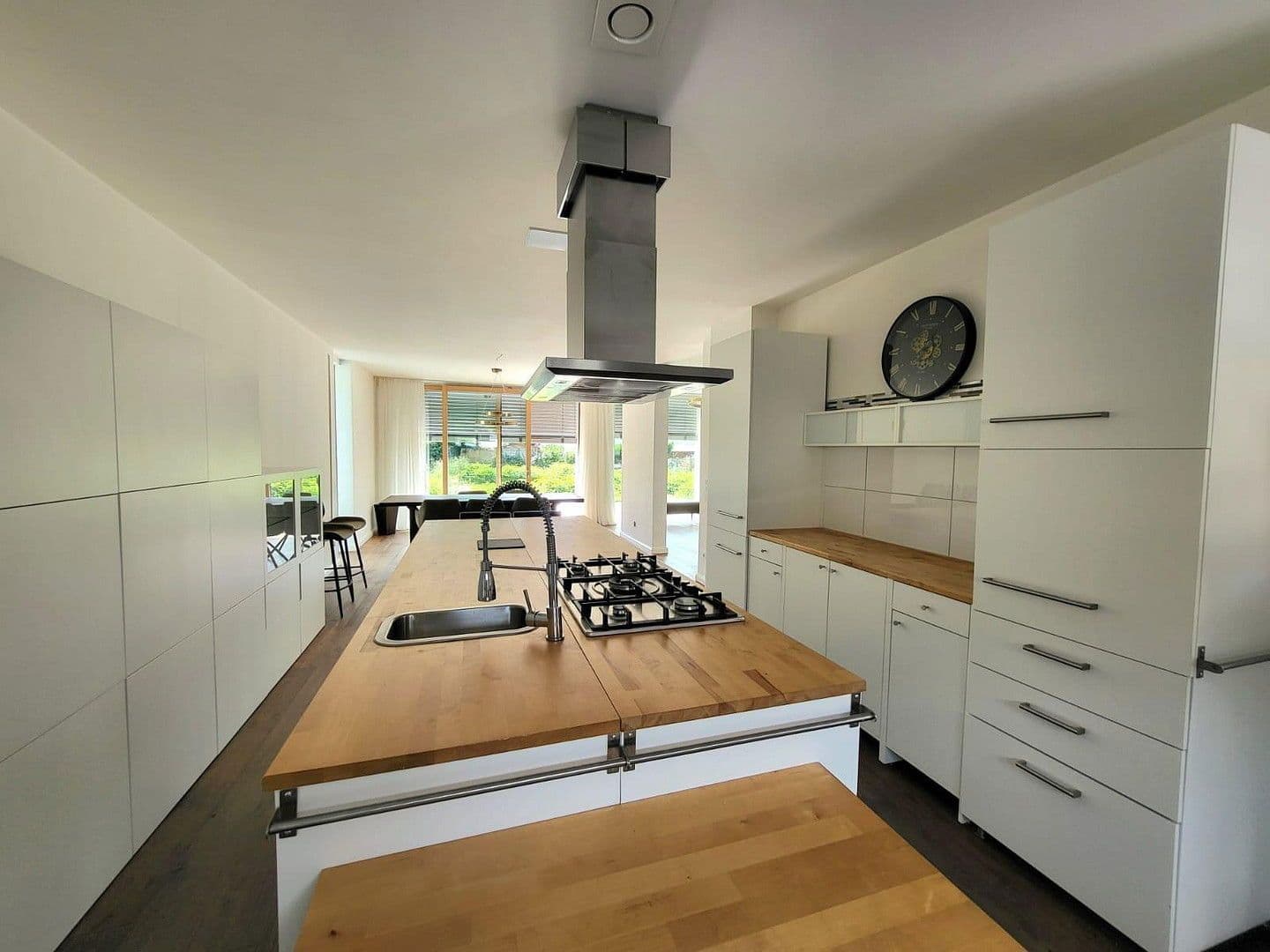 Prenájom domu 240 m², pozemek 850 m², Pfungstädter Straße 64, Darmstadt OT Eberstadt, Hesensko Prenájom domu 240 m², pozemek 850 m², Pfungstädter Straße 64, Darmstadt OT Eberstadt, Hesensko