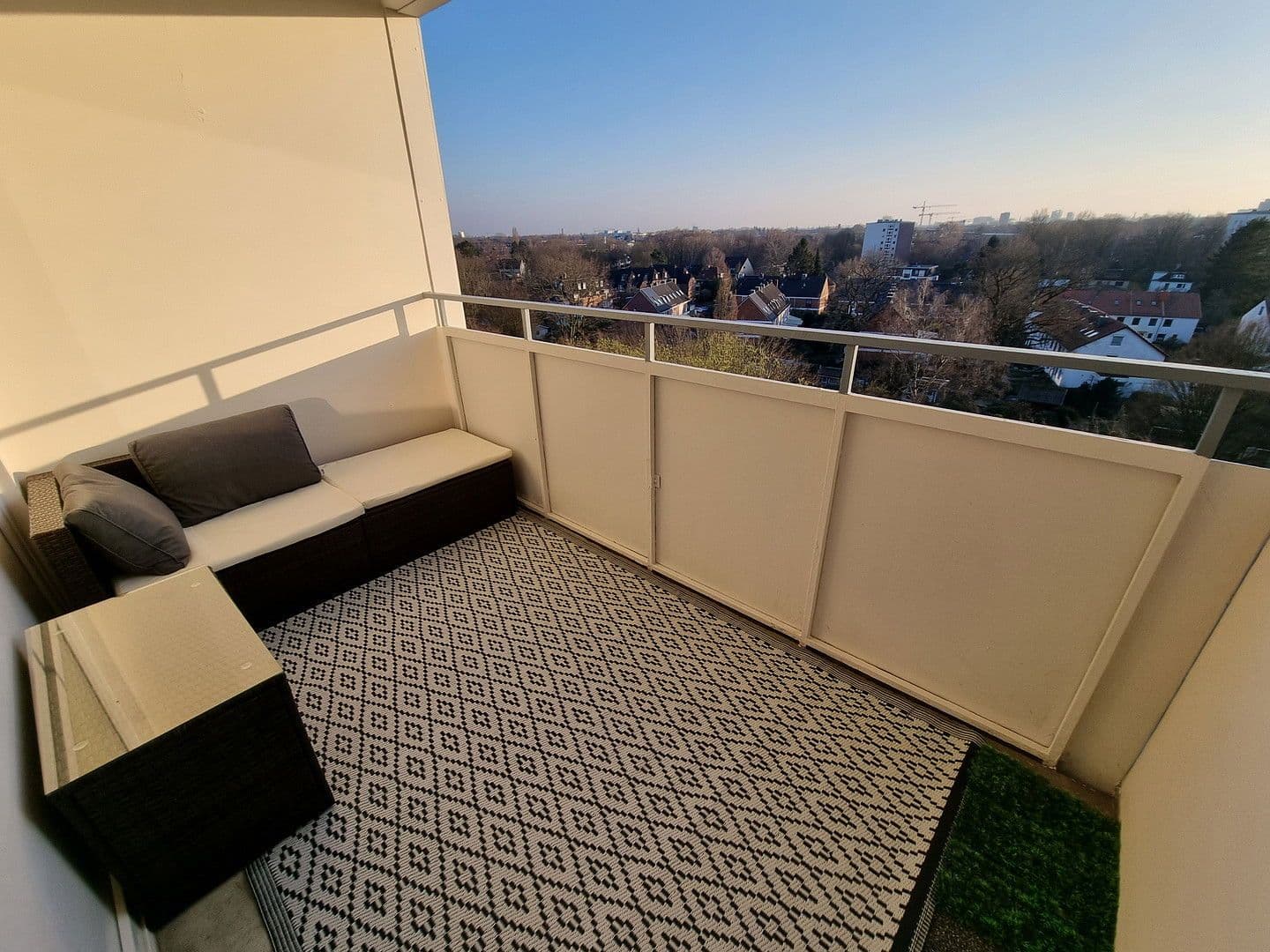 Prenájom bytu 2-izbový 57 m², Hamburg, Hamburg Prenájom bytu 2-izbový 57 m², Hamburg, Hamburg