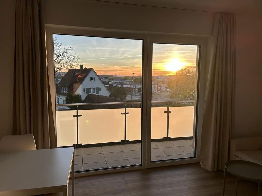 Prenájom bytu 1-izbový 28 m², Künzelsau, Bádensko-Wurttembersko Prenájom bytu 1-izbový 28 m², Künzelsau, Bádensko-Wurttembersko