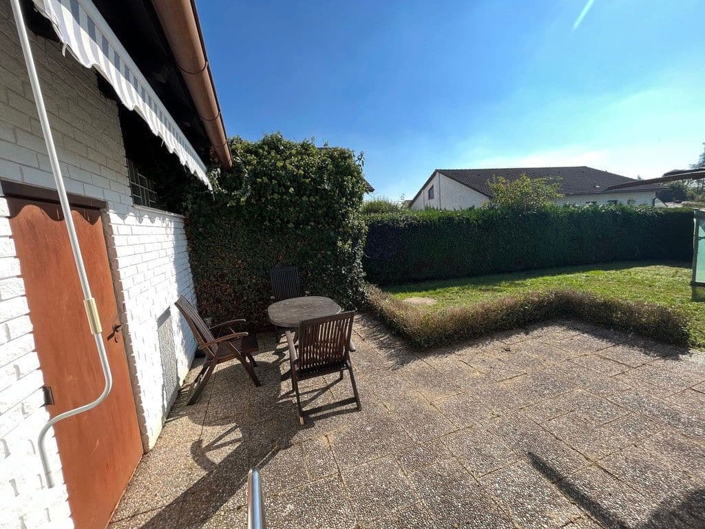 Predaj domu 140 m², pozemek 722 m², Kranzberg, Bavorsko Predaj domu 140 m², pozemek 722 m², Kranzberg, Bavorsko