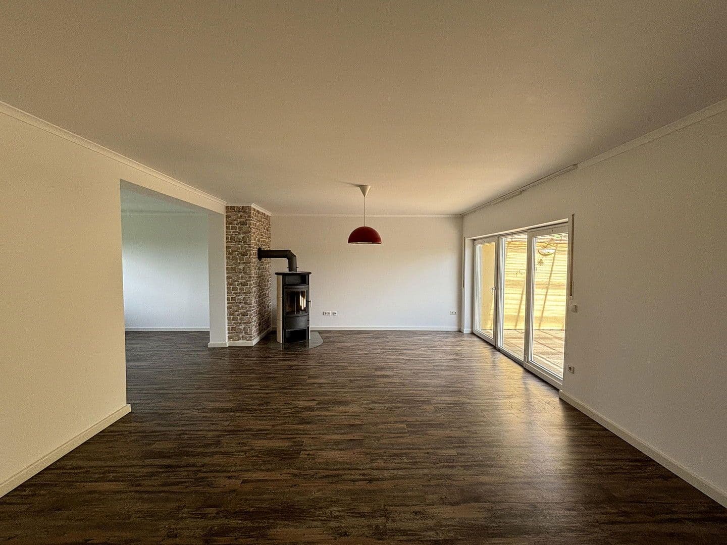 Predaj domu 203 m², pozemek 1.230 m², Machern, Sasko Predaj domu 203 m², pozemek 1.230 m², Machern, Sasko