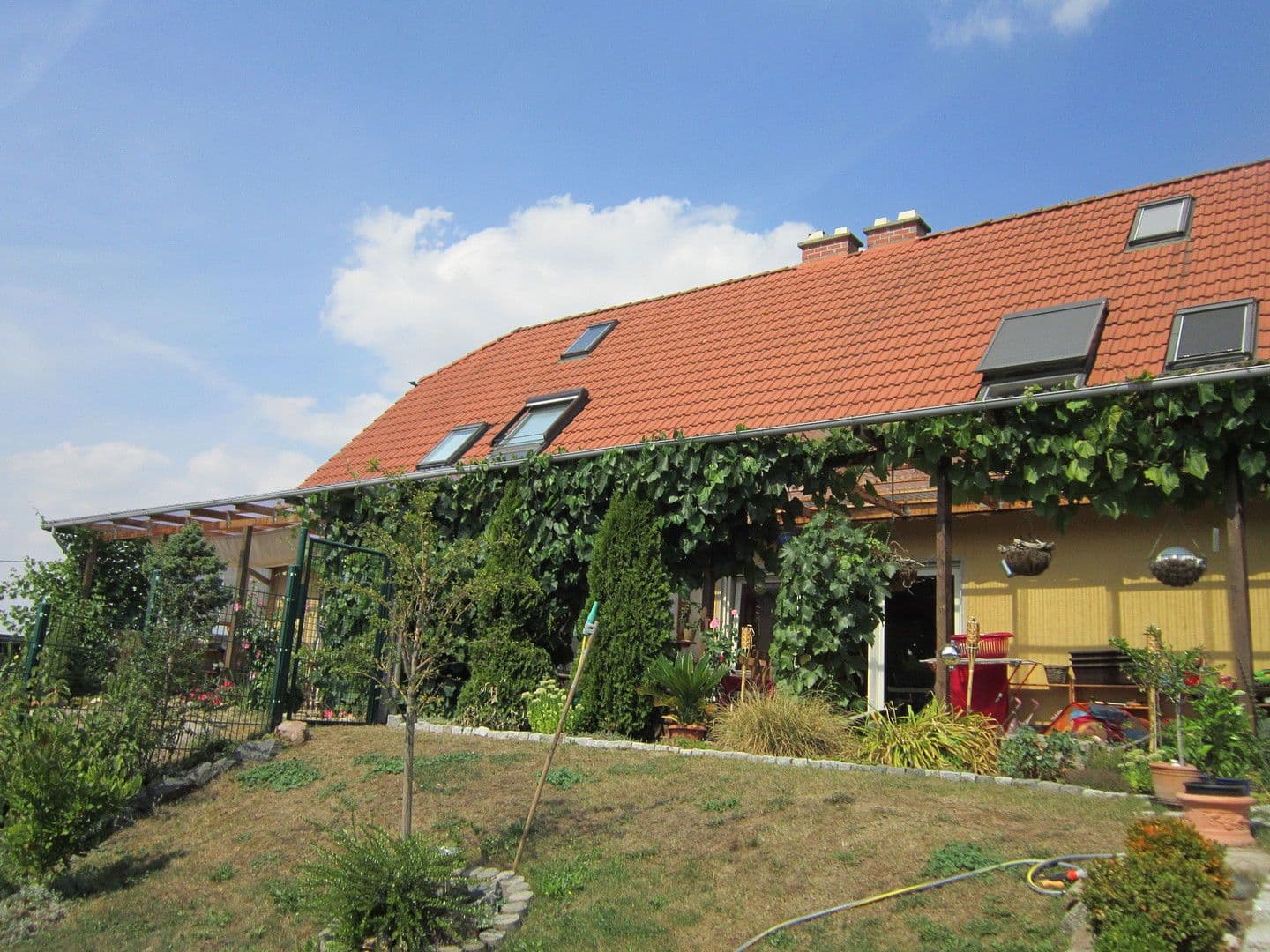 Predaj domu 203 m², pozemek 1.230 m², Machern, Sasko Predaj domu 203 m², pozemek 1.230 m², Machern, Sasko