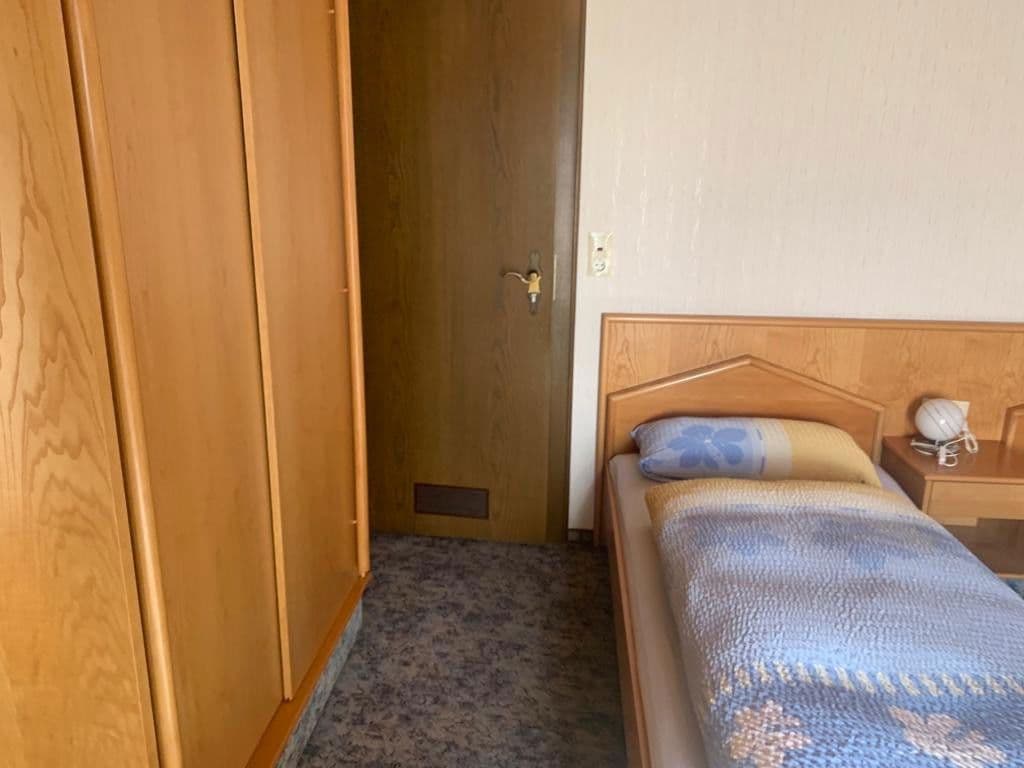 Prenájom domu 300 m², pozemek 550 m², Straubing, Bavorsko Prenájom domu 300 m², pozemek 550 m², Straubing, Bavorsko