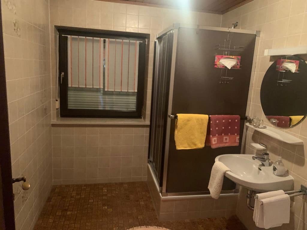 Prenájom domu 300 m², pozemek 550 m², Straubing, Bavorsko Prenájom domu 300 m², pozemek 550 m², Straubing, Bavorsko