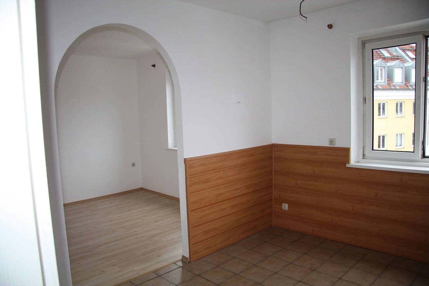 Prenájom bytu 1-izbový 34 m², Laibacher Strasse 8, München, Bavorsko Prenájom bytu 1-izbový 34 m², Laibacher Strasse 8, München, Bavorsko