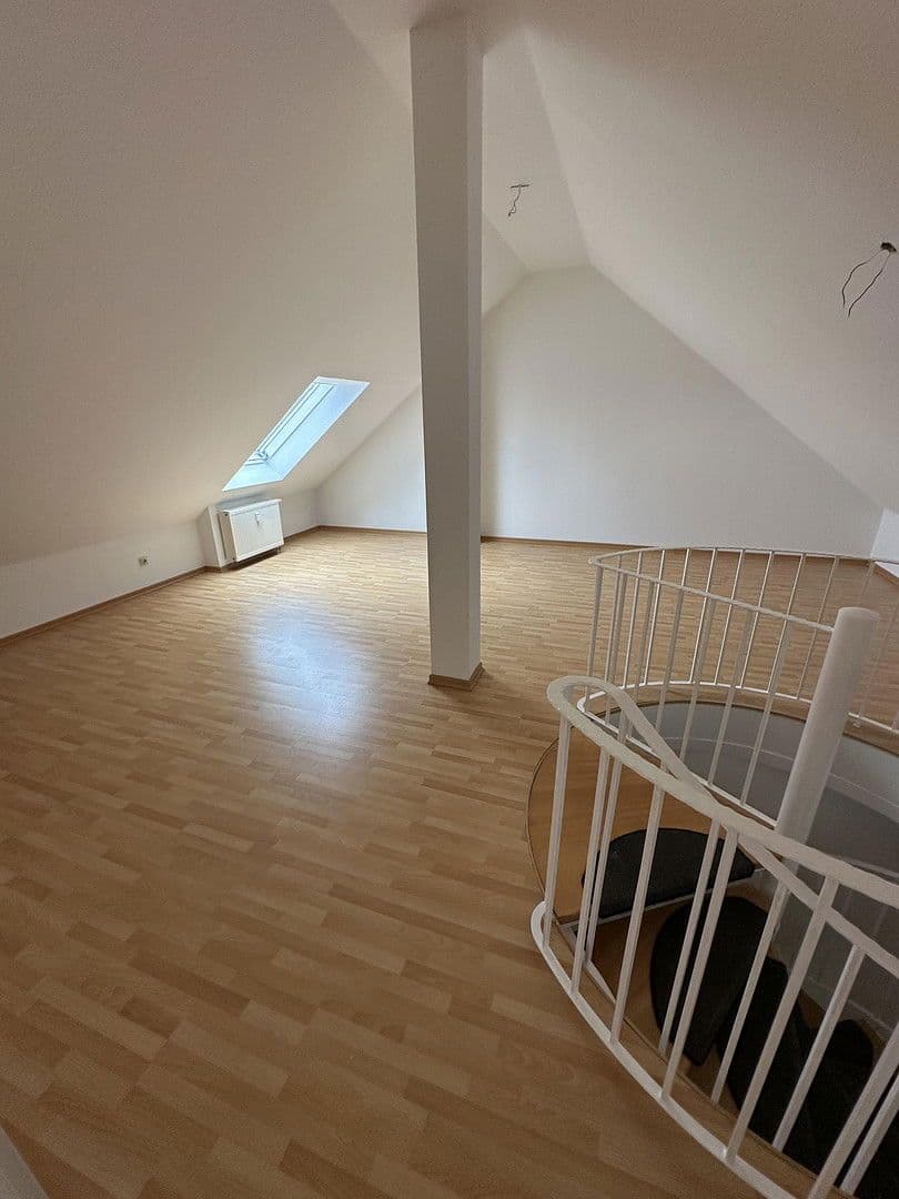 Prenájom bytu 3-izbový 89 m², Offenbacher Straße, Dietzenbach, Hesensko Prenájom bytu 3-izbový 89 m², Offenbacher Straße, Dietzenbach, Hesensko