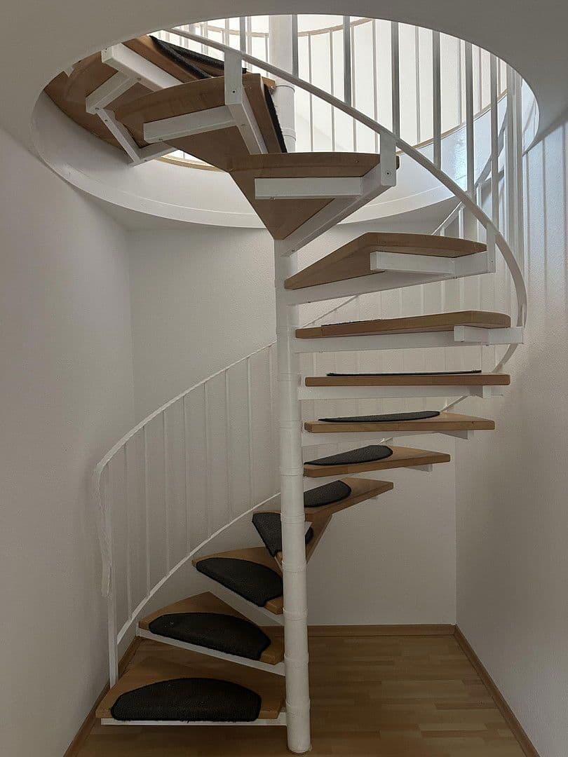 Prenájom bytu 3-izbový 89 m², Offenbacher Straße, Dietzenbach, Hesensko Prenájom bytu 3-izbový 89 m², Offenbacher Straße, Dietzenbach, Hesensko