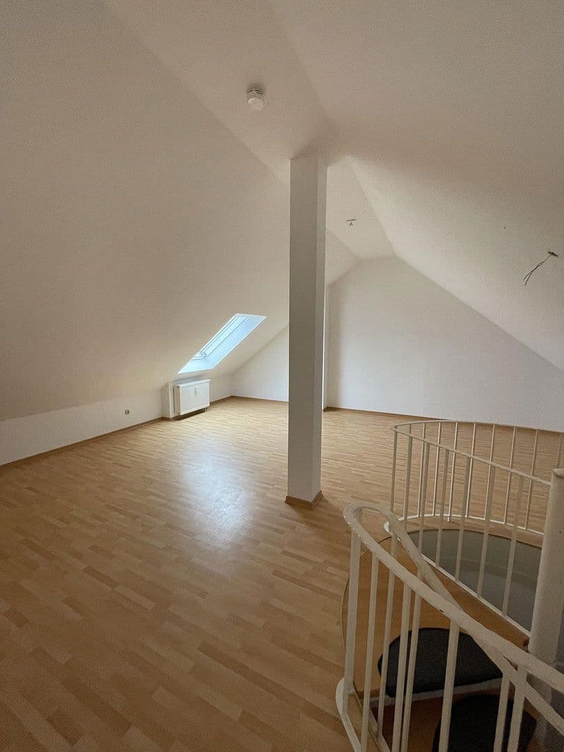 Prenájom bytu 3-izbový 89 m², Offenbacher Straße, Dietzenbach, Hesensko Prenájom bytu 3-izbový 89 m², Offenbacher Straße, Dietzenbach, Hesensko