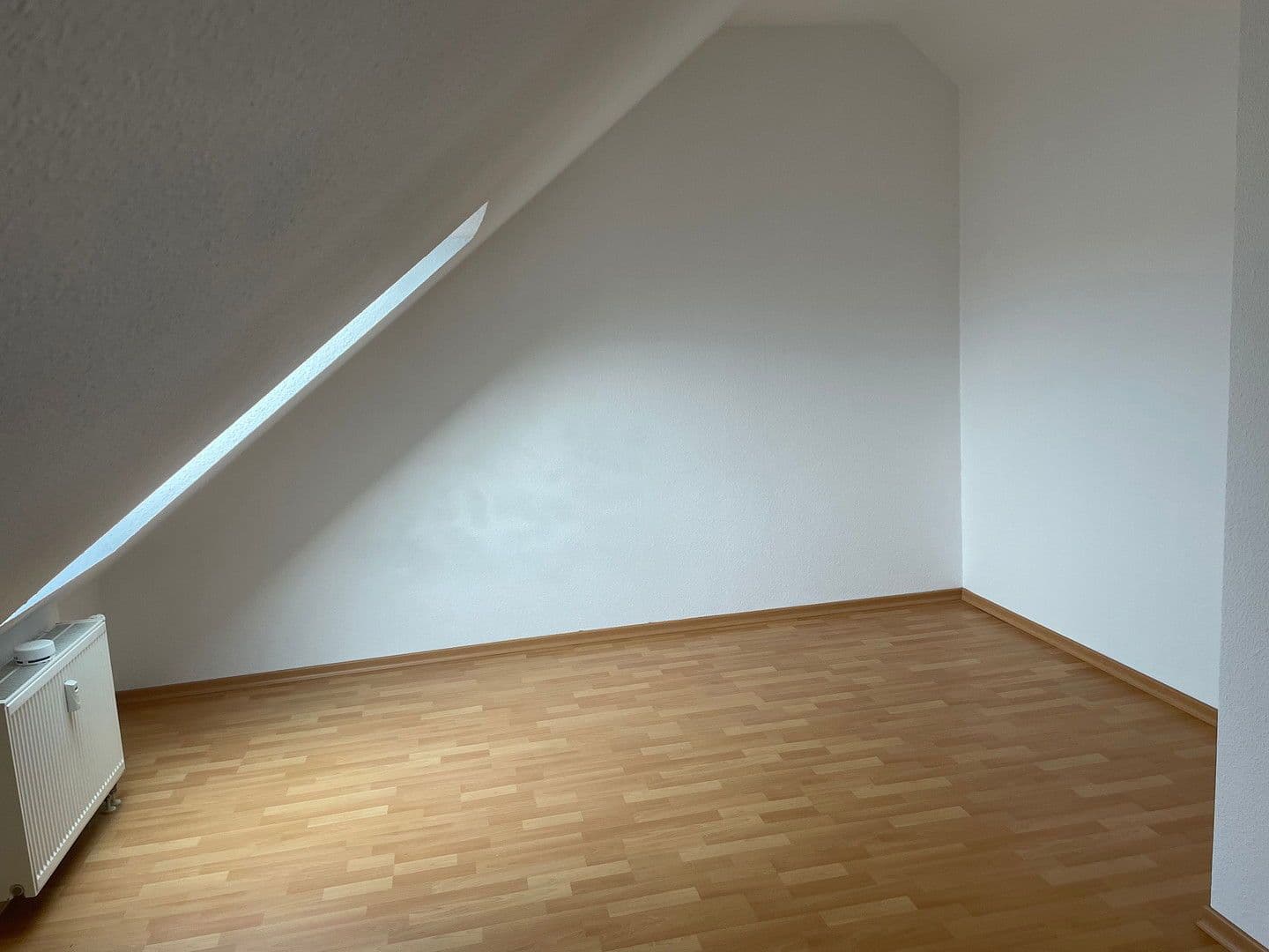 Prenájom bytu 3-izbový 89 m², Offenbacher Straße, Dietzenbach, Hesensko Prenájom bytu 3-izbový 89 m², Offenbacher Straße, Dietzenbach, Hesensko