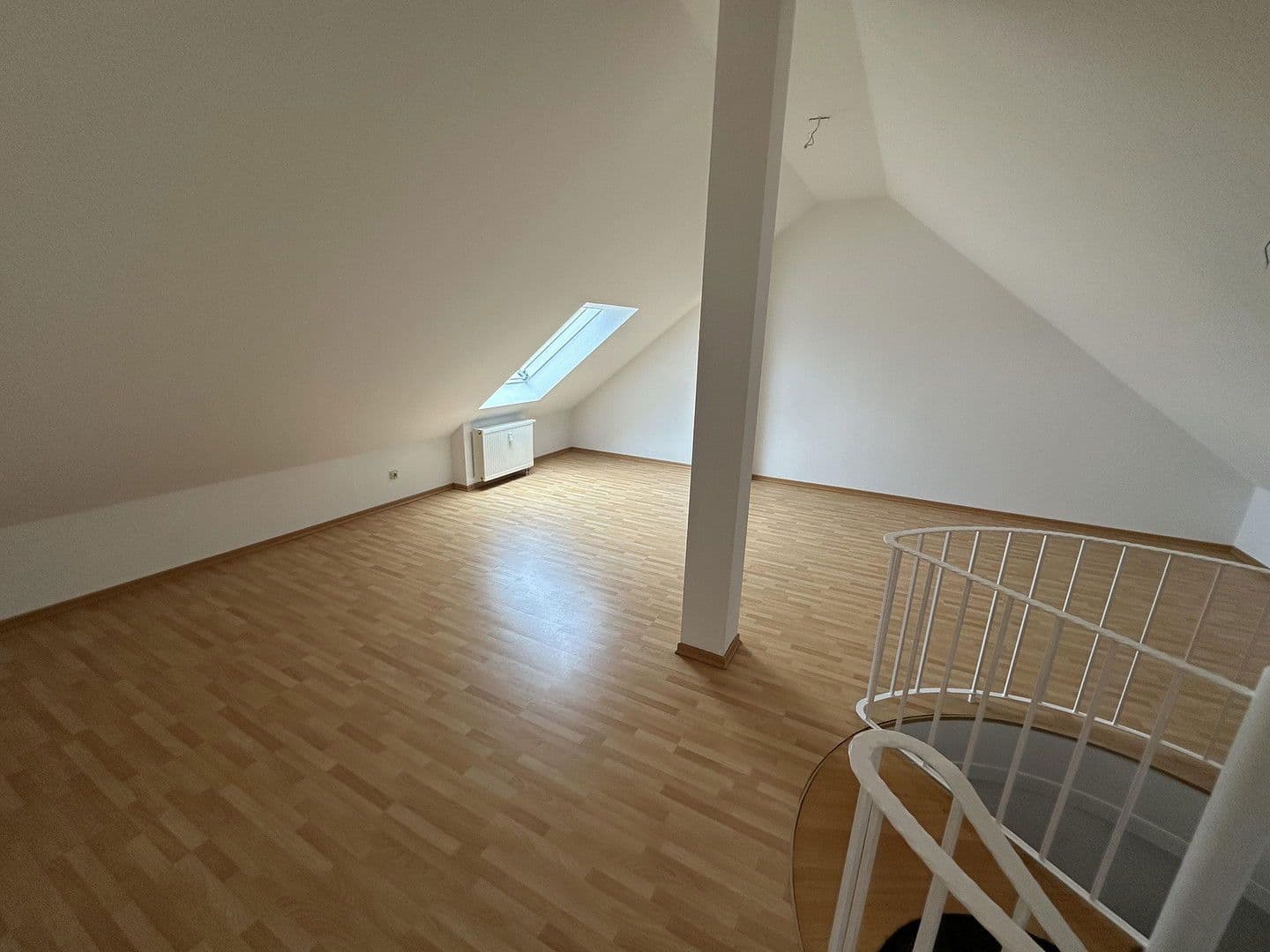 Prenájom bytu 3-izbový 89 m², Offenbacher Straße, Dietzenbach, Hesensko Prenájom bytu 3-izbový 89 m², Offenbacher Straße, Dietzenbach, Hesensko