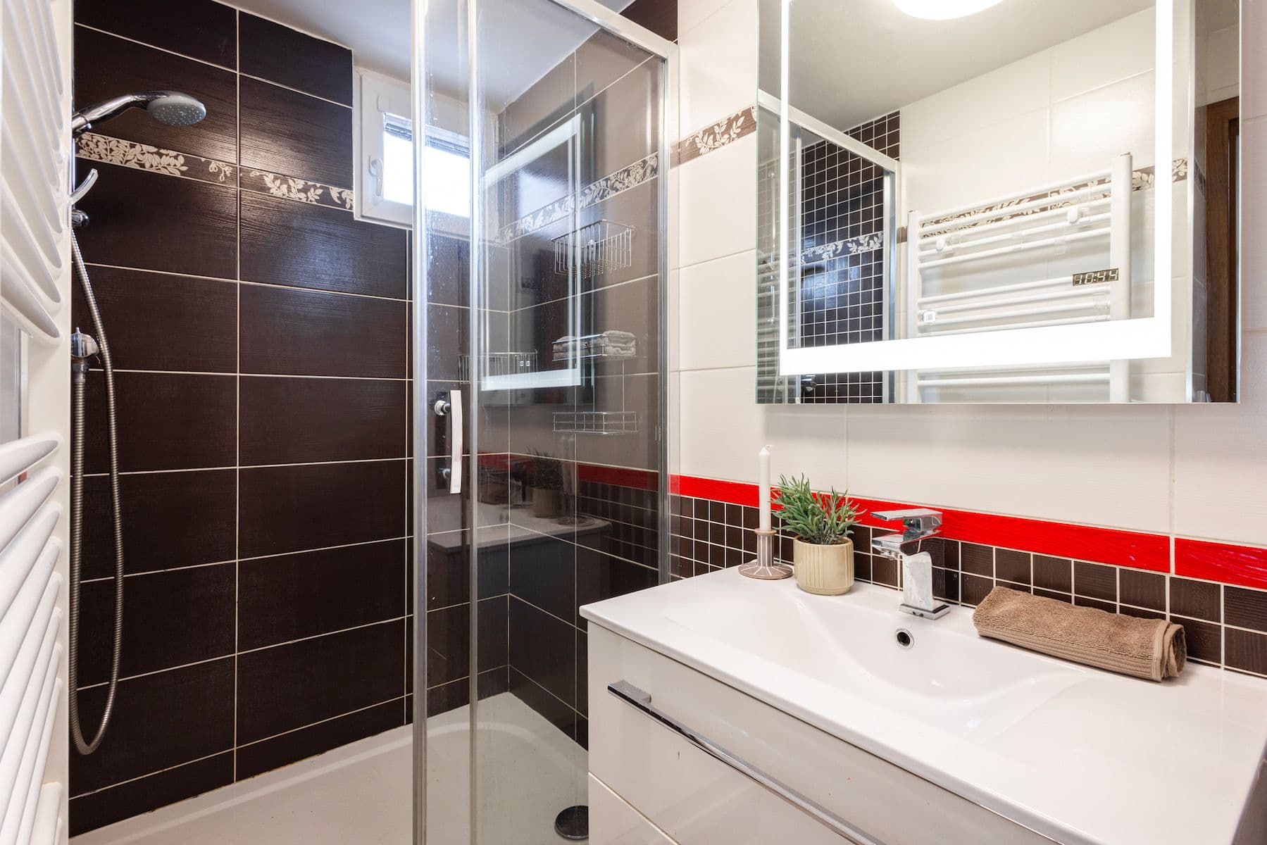 Predaj bytu 3-izbový 74 m², Klíčanská, Praha, Praha Predaj bytu 3-izbový 74 m², Klíčanská, Praha, Praha