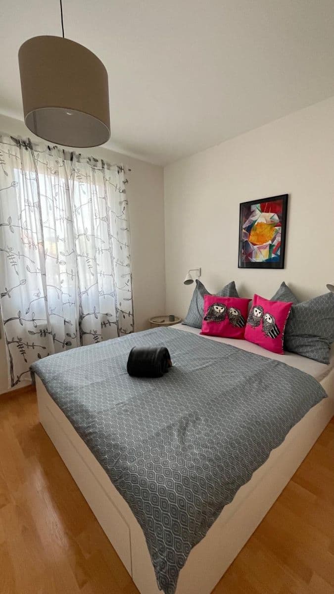 Prenájom bytu 2-izbový 55 m², Komenského, Vrchlabí, Královéhradecký kraj Prenájom bytu 2-izbový 55 m², Komenského, Vrchlabí, Královéhradecký kraj