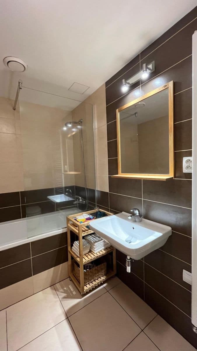 Prenájom bytu 2-izbový 55 m², Komenského, Vrchlabí, Královéhradecký kraj Prenájom bytu 2-izbový 55 m², Komenského, Vrchlabí, Královéhradecký kraj