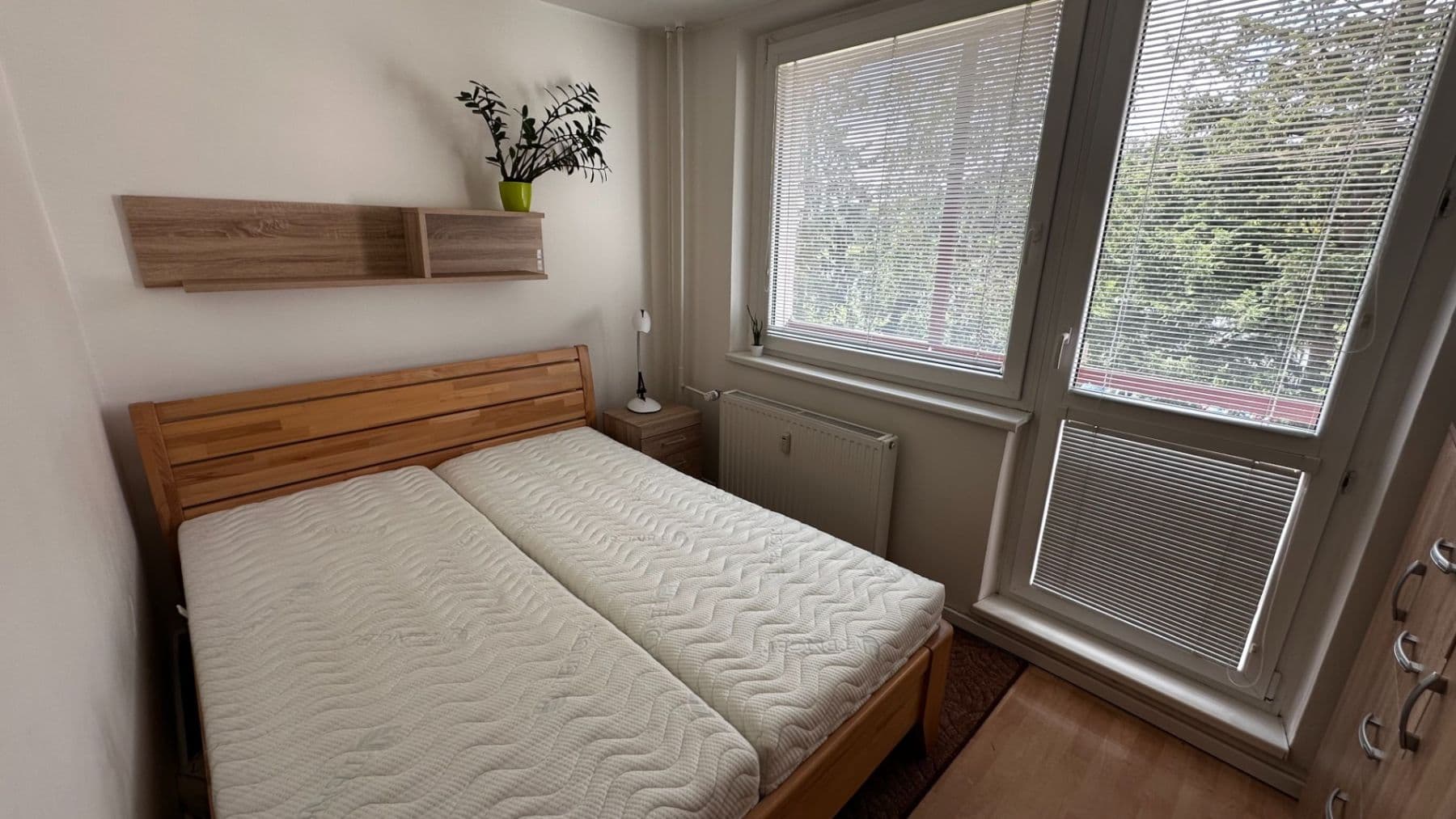 Prenájom bytu 2-izbový 42 m², Družstevní, Zlín, Zlínský kraj Prenájom bytu 2-izbový 42 m², Družstevní, Zlín, Zlínský kraj